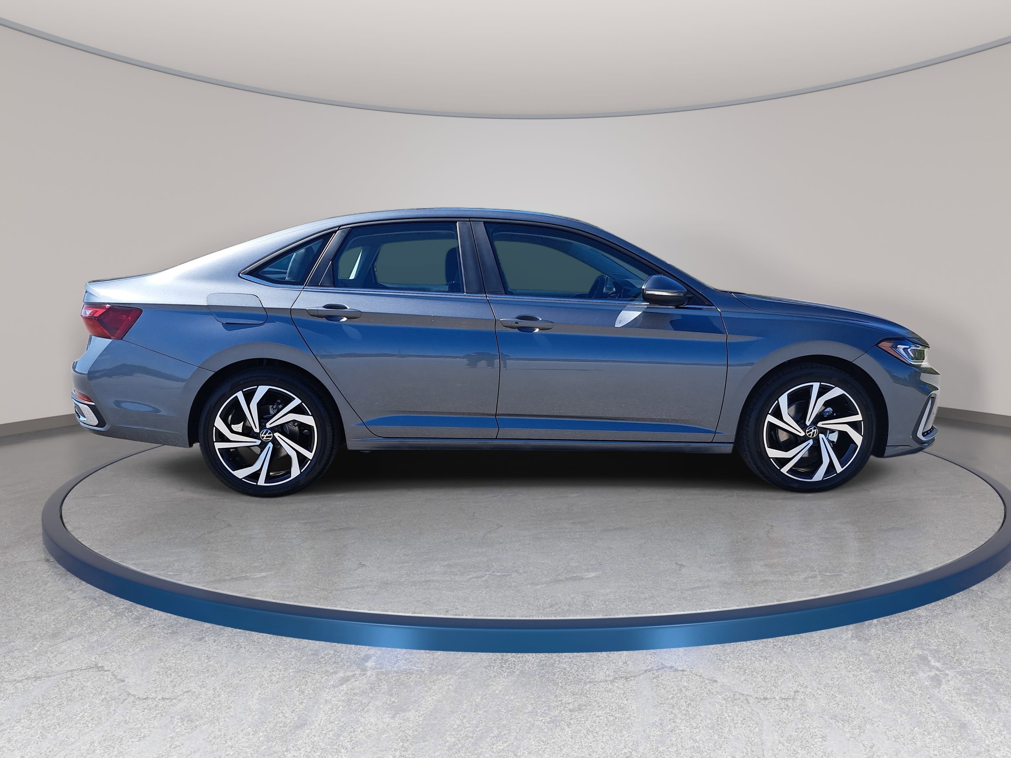 New 2026 Volkswagen Jetta SEL FWD image 4