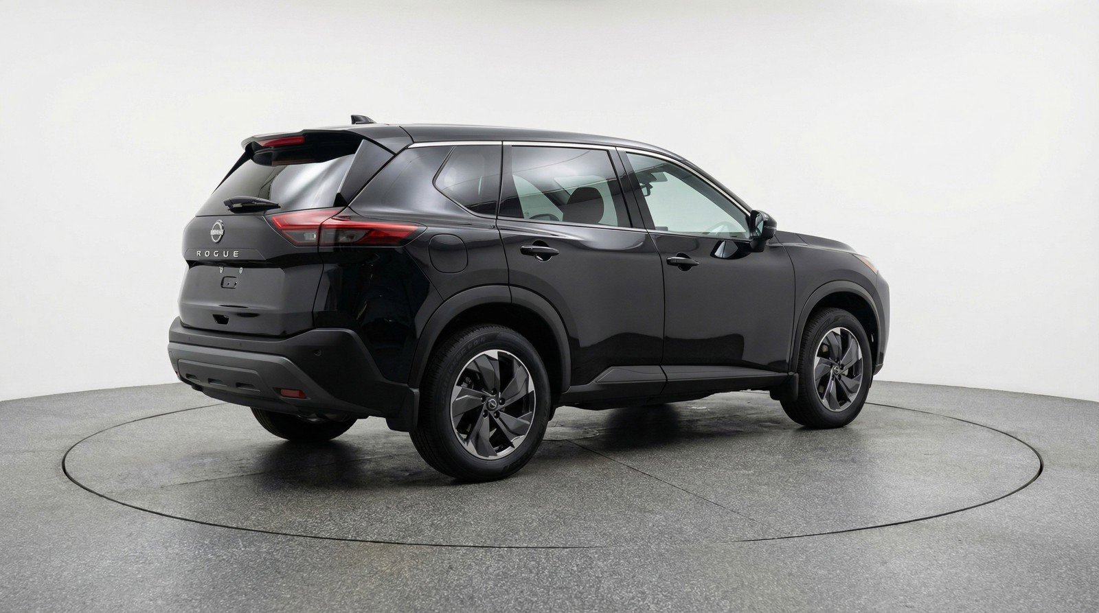 Used 2025 Nissan Rogue SV image 9