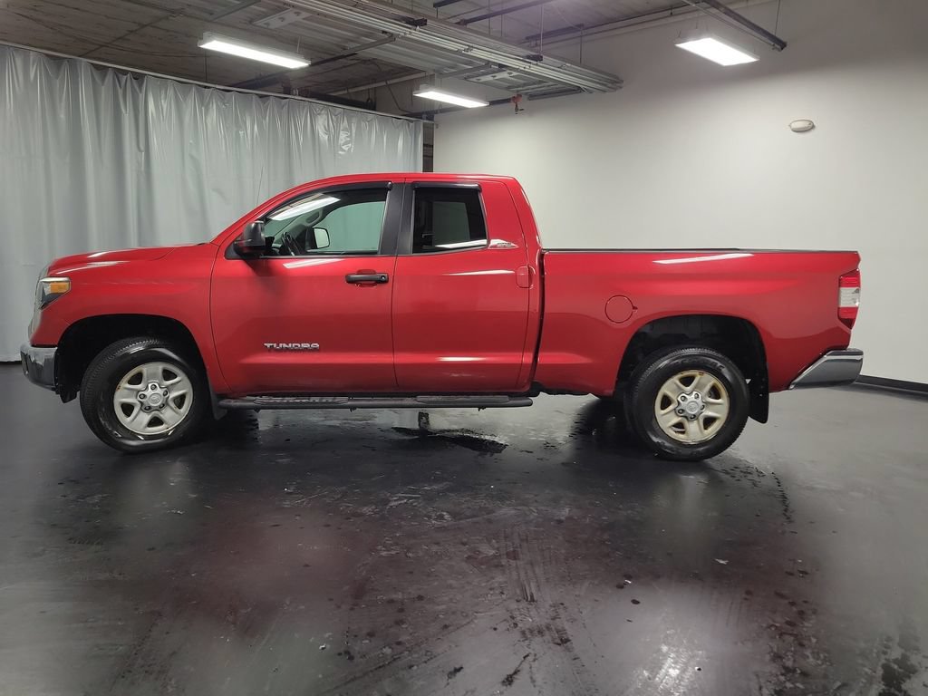 Used 2019 Toyota Tundra SR5 AWD/4WD image 5