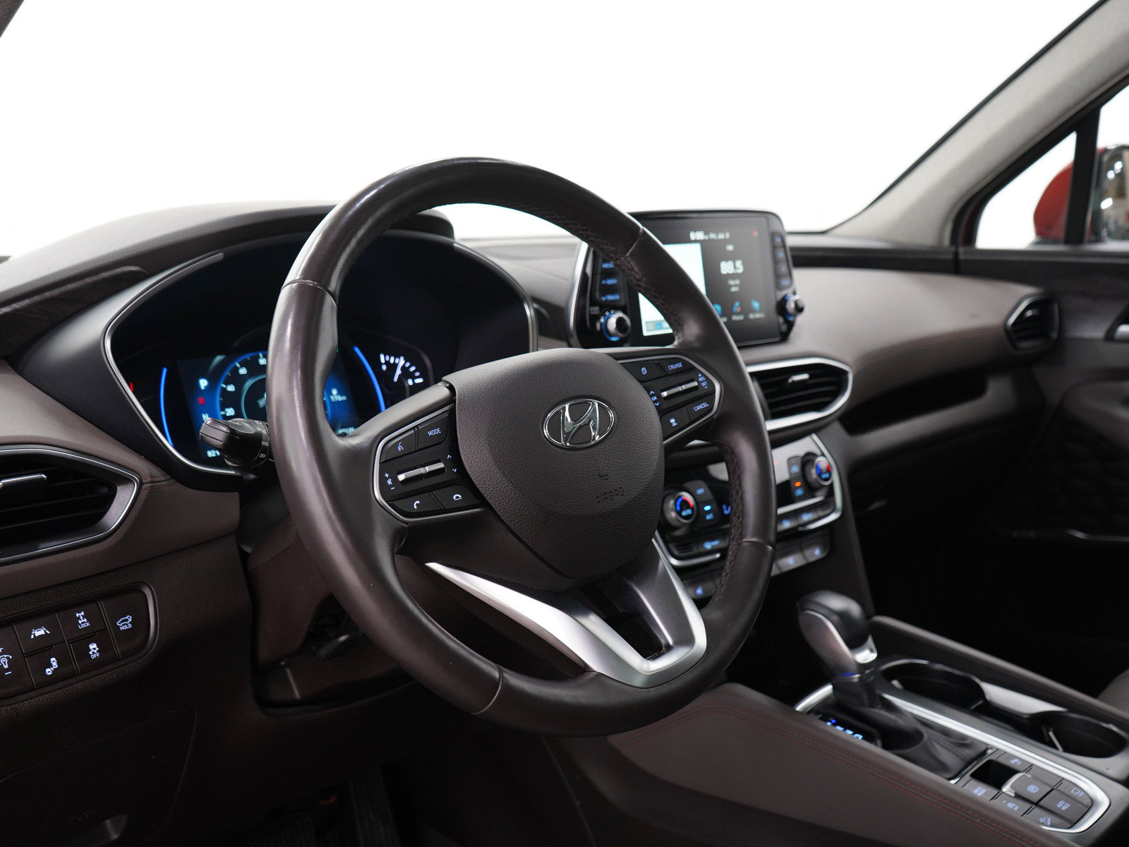 Used 2020 Hyundai Santa Fe Limited AWD/4WD image 27