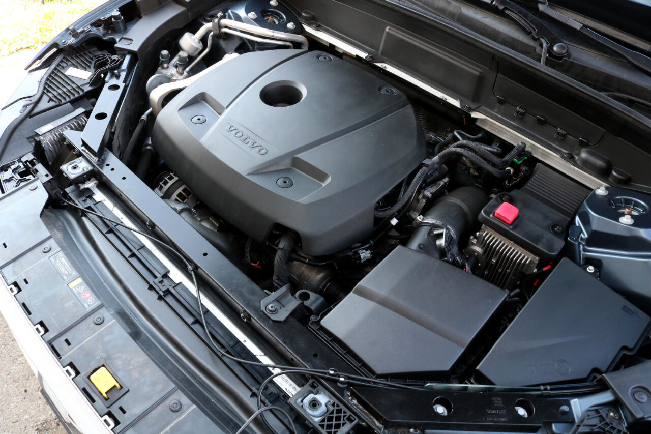 Used 2021 Volvo XC60 T5 Inscription w/ Climate Package image 48