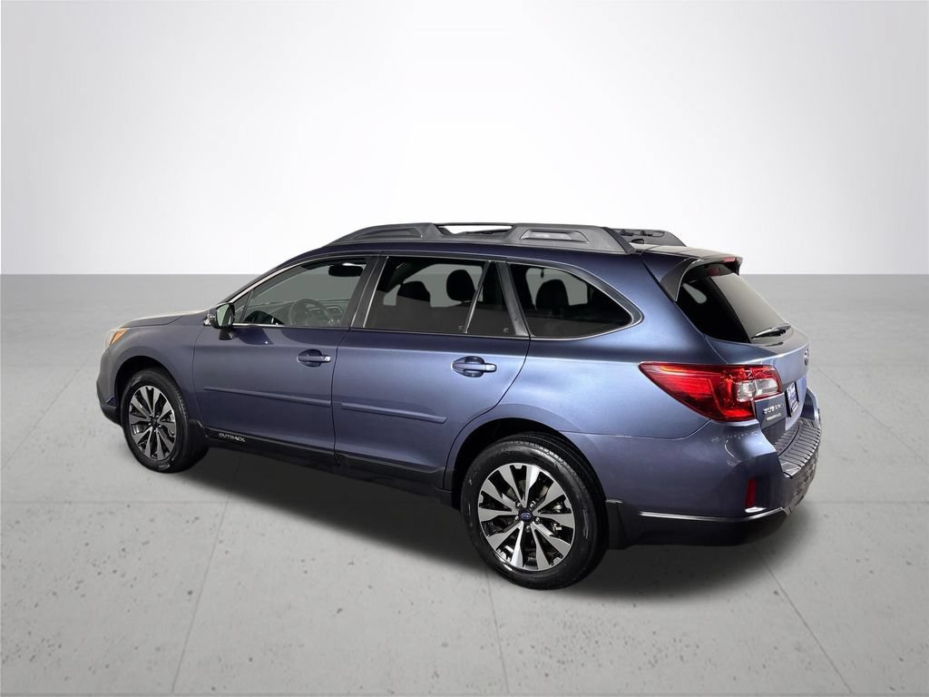 Used 2015 Subaru Outback 3.6R Limited AWD/4WD image 8