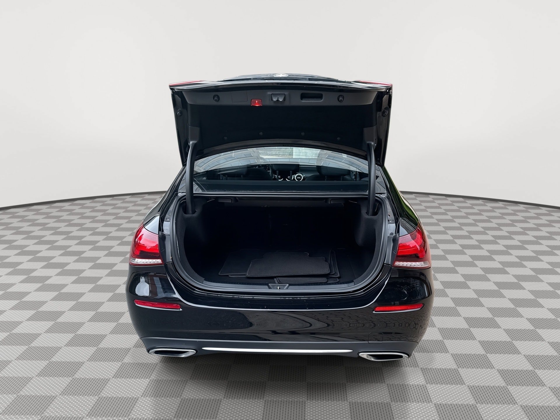 Used 2019 Mercedes-Benz A 220 4MATIC w/ Premium Package image 21