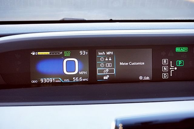 Used 2016 Toyota Prius Four FWD image 41