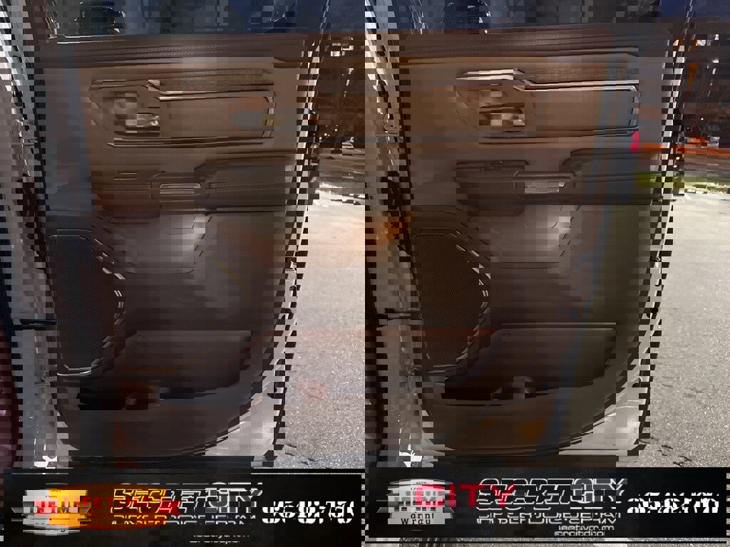 Used 2019 RAM 1500 Limited image 16