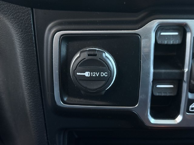 Used 2020 Jeep Wrangler Unlimited Sport S AWD/4WD image 21