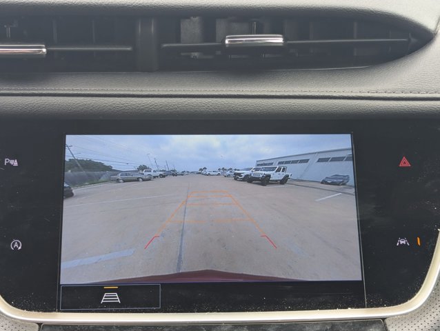 Used 2023 Cadillac XT6 Luxury AWD/4WD image 10