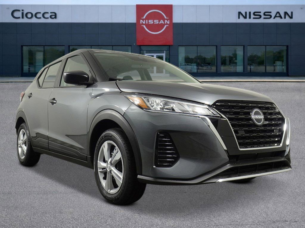 New 2025 Nissan Kicks Play S image 7
