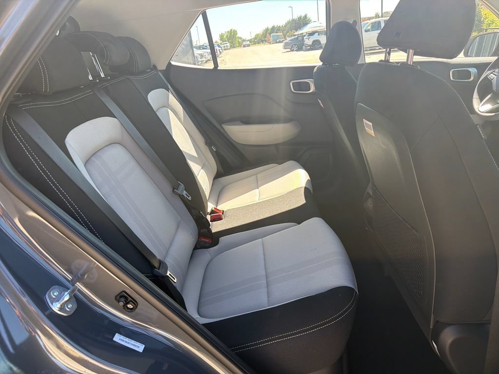 New 2026 Hyundai Venue SEL FWD image 34