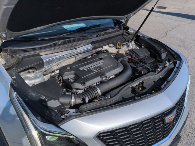 Used 2020 Cadillac XT4 Premium Luxury AWD/4WD image 38