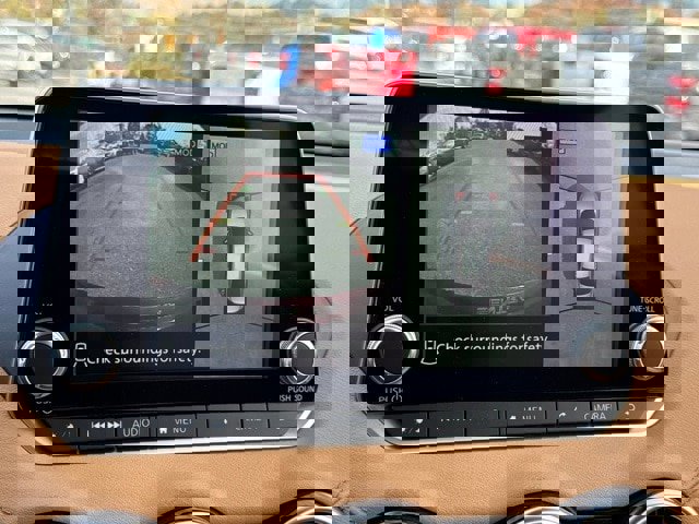 New 2025 Nissan Sentra SV w/ SV Premium Package image 31