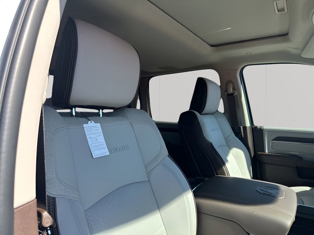 New 2026 RAM 2500 Laramie w/ Towing Technology Group image 14