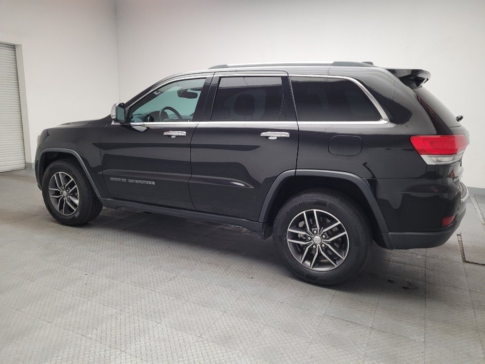 Used 2017 Jeep Grand Cherokee Limited w/ Luxury Group II AWD/4WD image 3