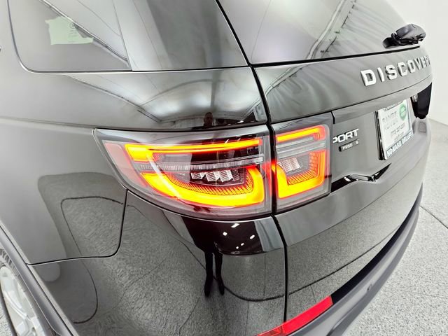 Used 2020 Land Rover Discovery Sport S image 33
