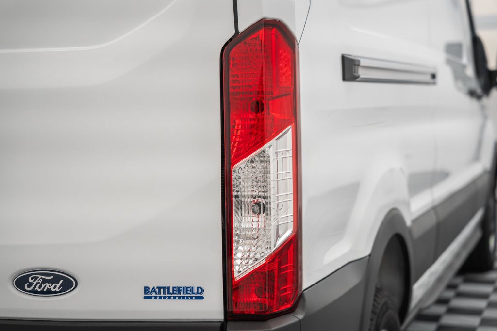 New 2026 Ford Transit 150 Low Roof w/ Load Area Protection Package RWD image 8