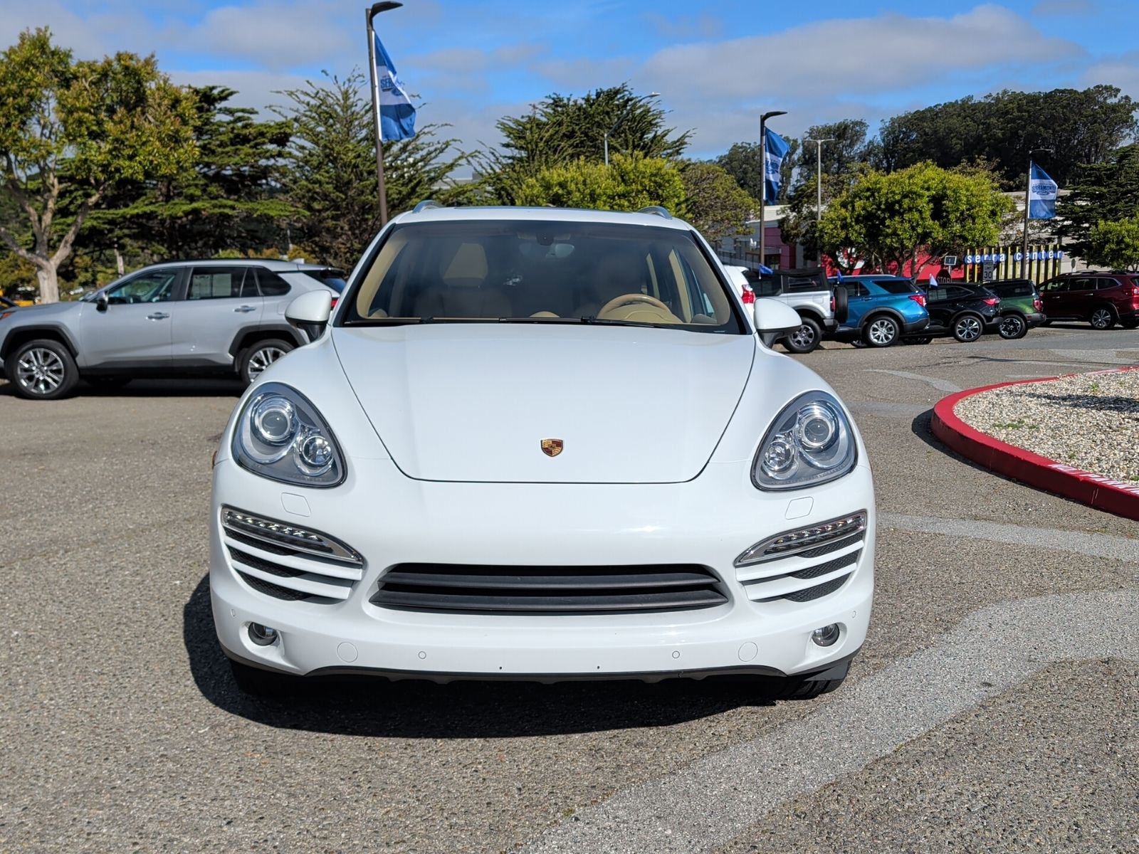 Used 2014 Porsche Cayenne image 2