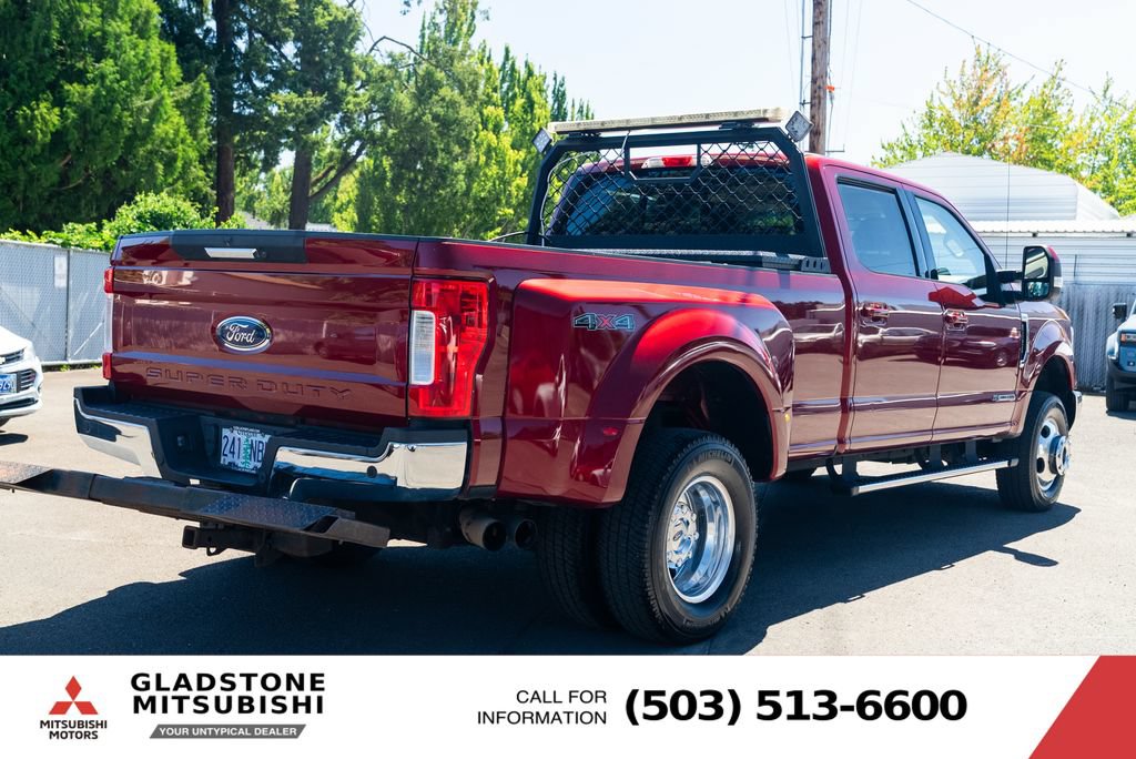 Used 2017 Ford F350 Lariat AWD/4WD image 8