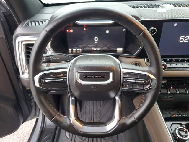 Used 2024 GMC Canyon Denali image 20