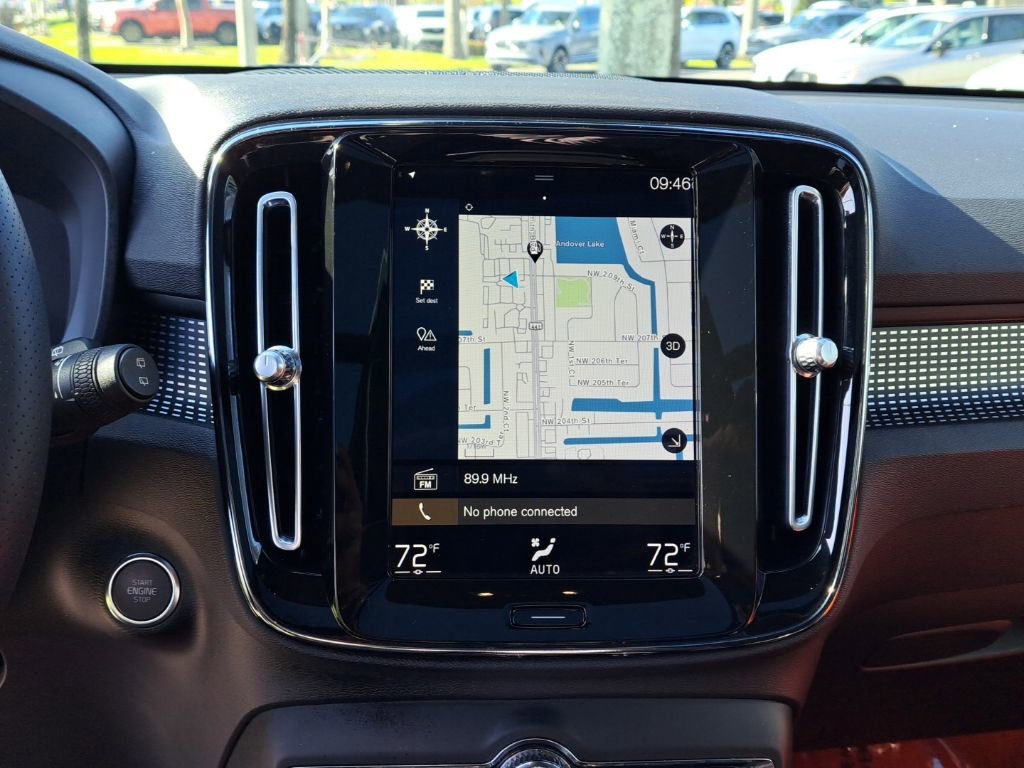 Used 2021 Volvo XC40 T4 R-Design w/ Protection Package Premier image 22