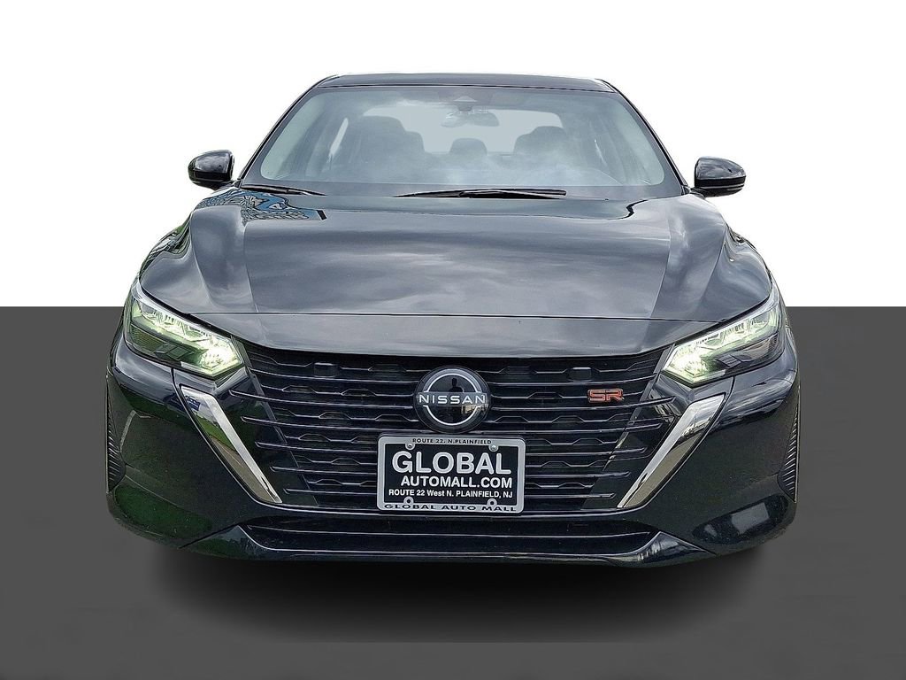 Used 2025 Nissan Sentra SR FWD image 2