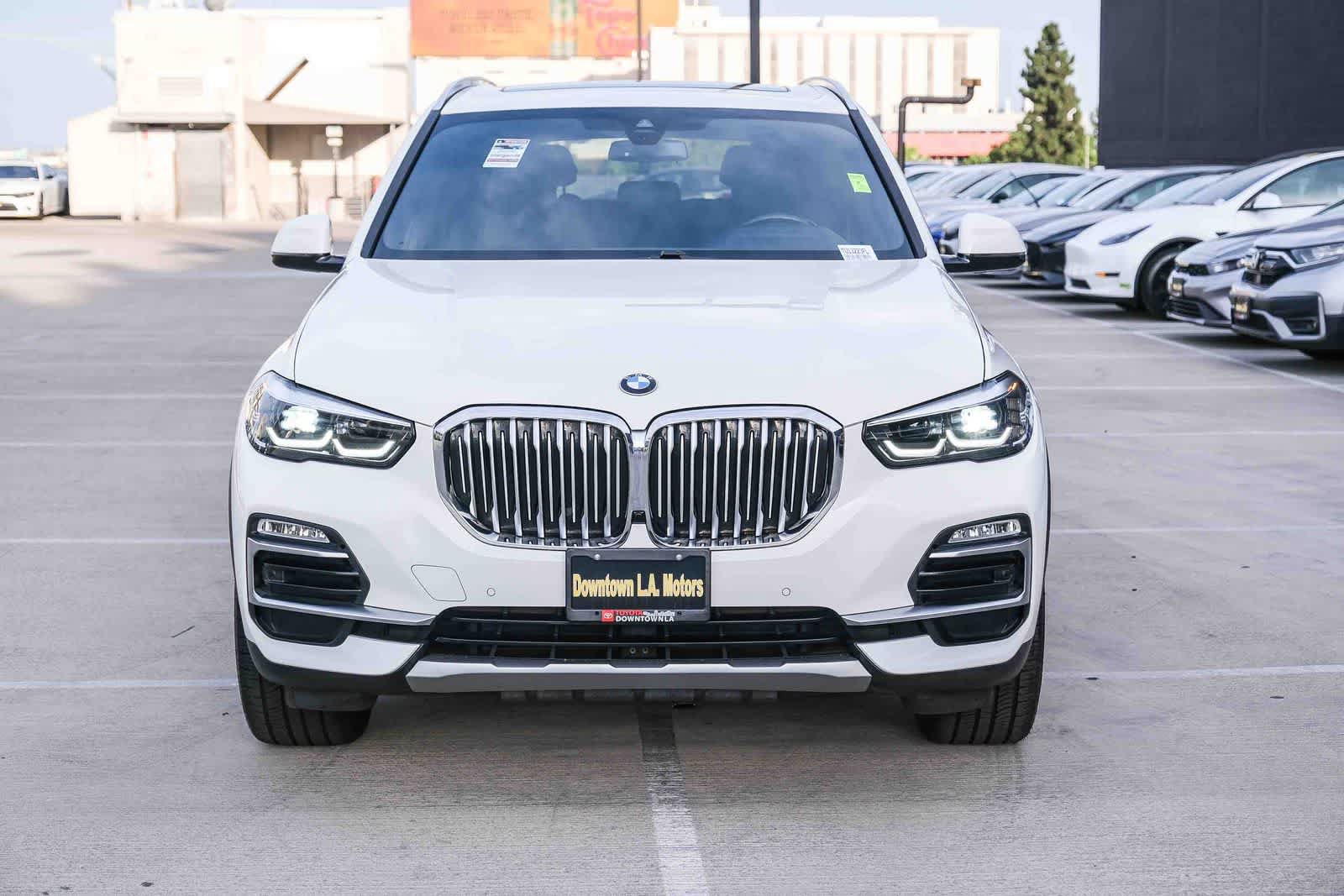 Used 2021 BMW X5 xDrive40i w/ Convenience Package AWD/4WD image 2