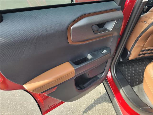 New 2025 Ford Bronco Sport Outer Banks w/ Sasquatch Outer Banks Package image 18