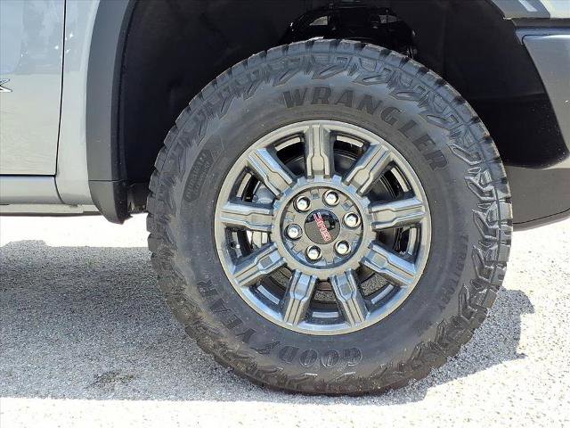 New 2026 GMC Sierra 1500 AT4X image 8