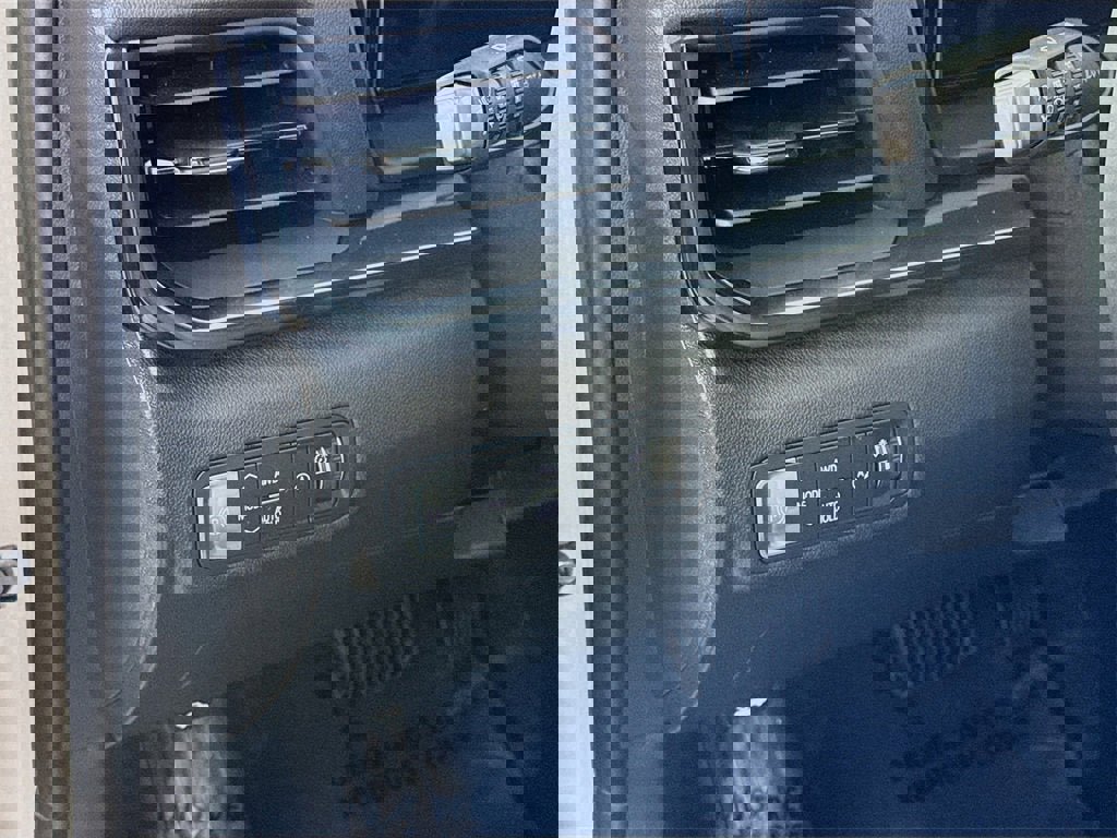 New 2026 GMC Terrain AT4 w/ Convenience Package III image 5