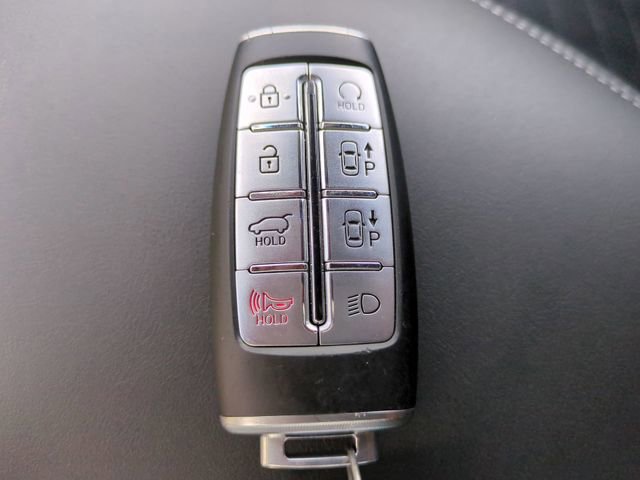 Certified 2025 Genesis GV70 3.5T Sport w/ Sport Advanced Package image 29
