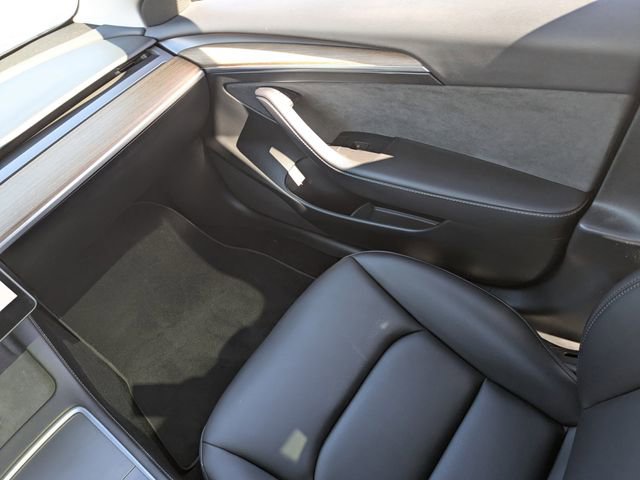 Used 2023 Tesla Model 3 Performance image 18