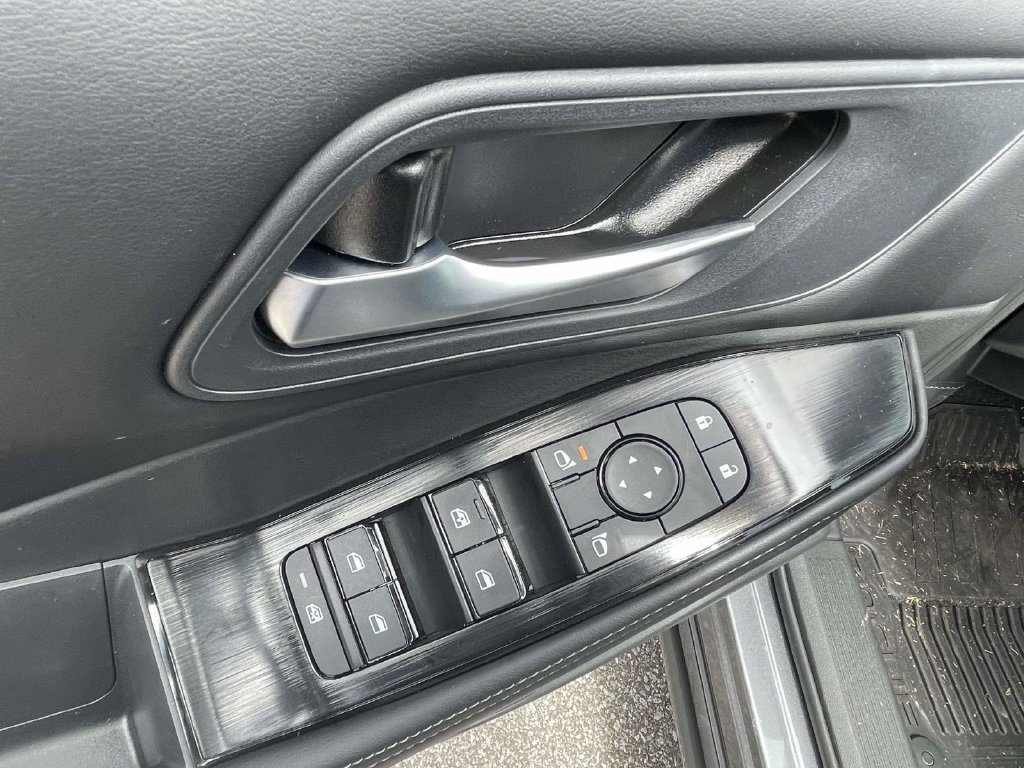 New 2026 Nissan Rogue SV w/ Cold Weather Package FWD image 12