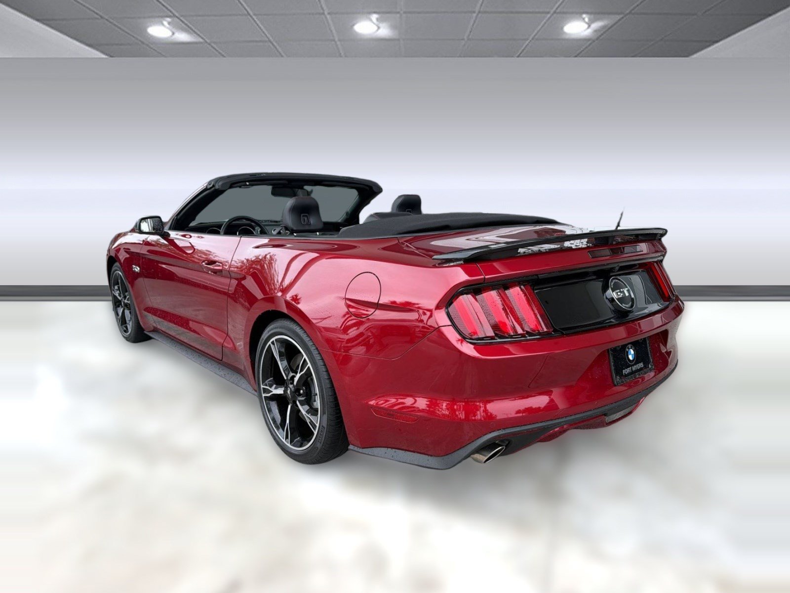Used 2017 Ford Mustang GT Premium w/ Equipment Group 401A RWD image 3