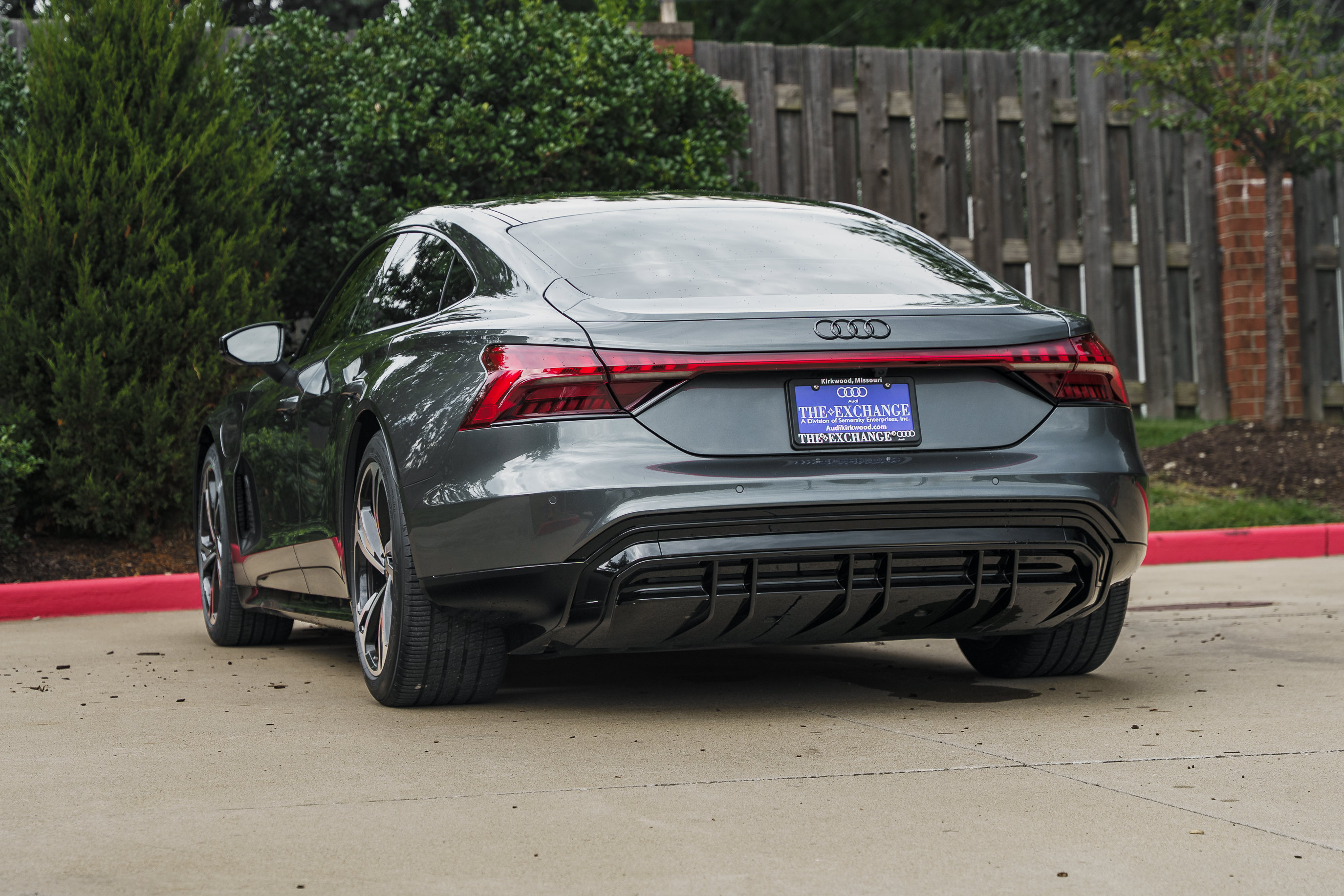 Certified 2023 Audi e-tron GT Premium Plus AWD/4WD image 4