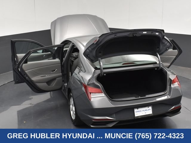 Used 2023 Hyundai Elantra SE FWD image 36
