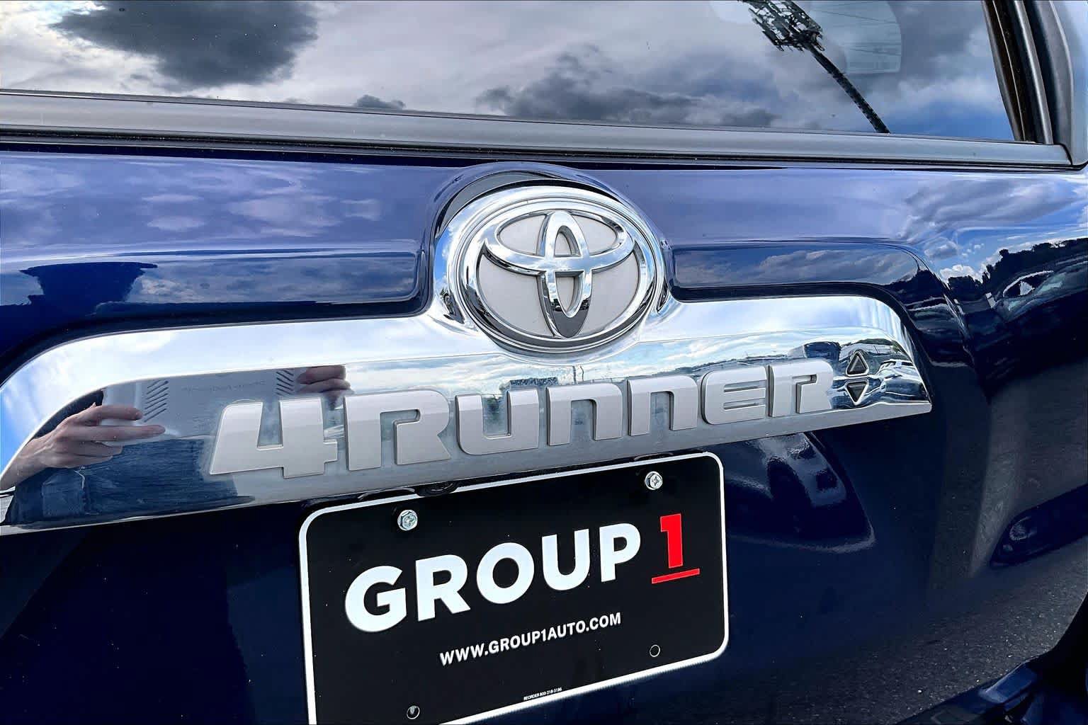 Used 2023 Toyota 4Runner Limited AWD/4WD image 31