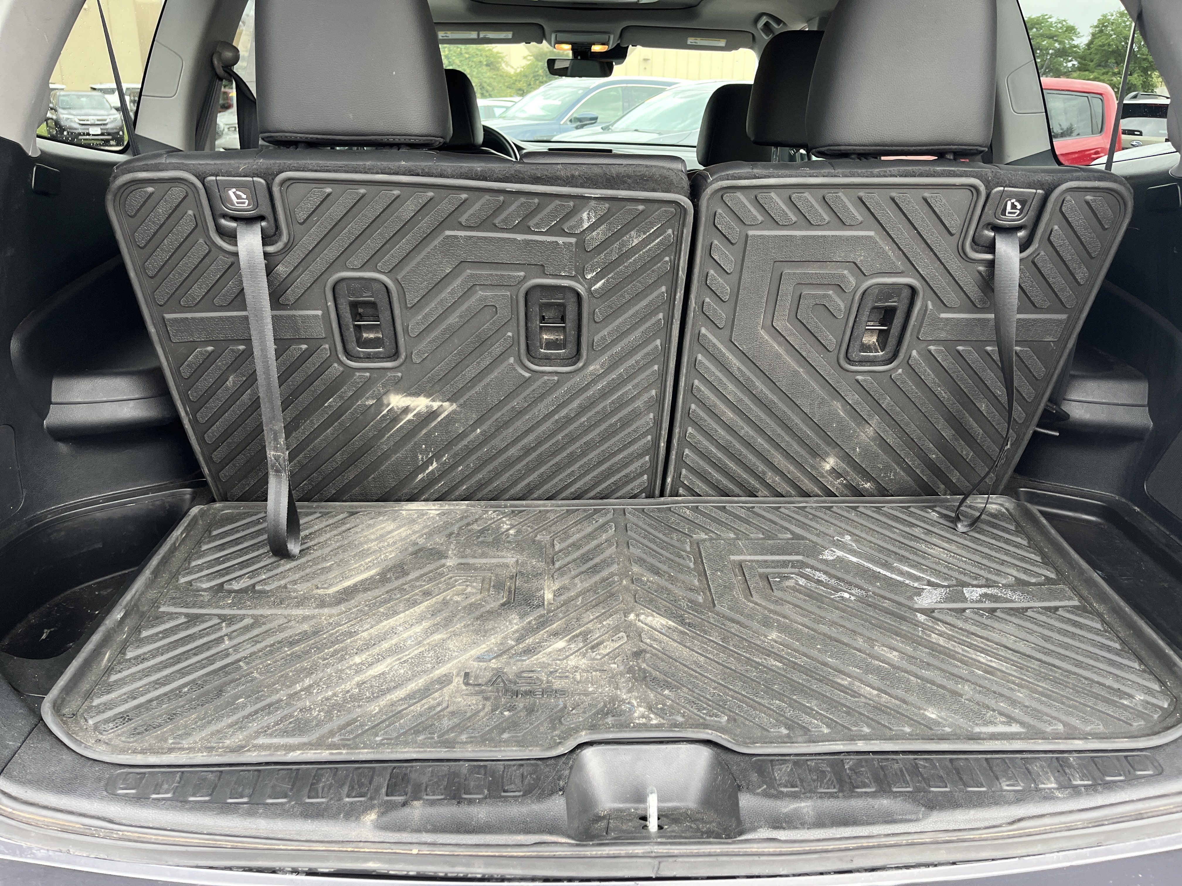 Used 2021 Honda Pilot Touring image 12