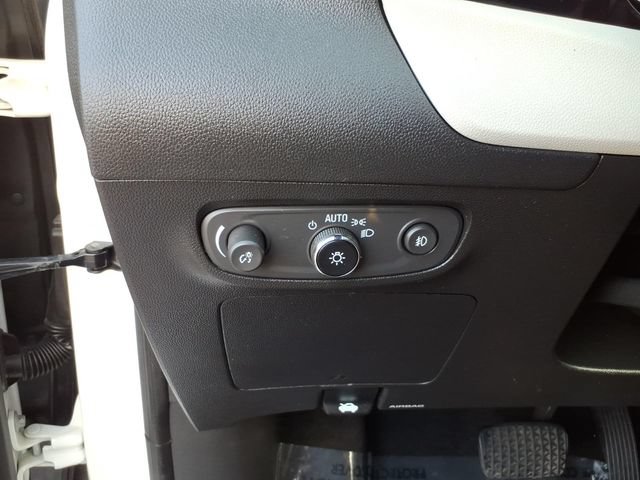 Used 2023 Buick Encore GX Select FWD image 28