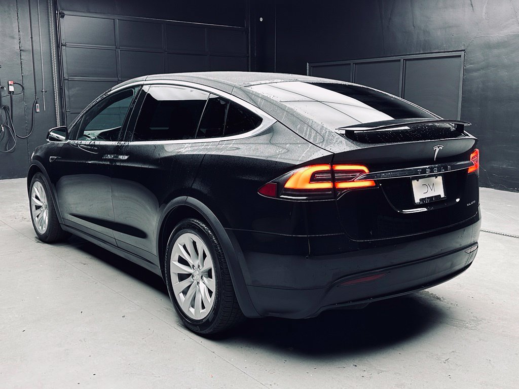 Used 2019 Tesla Model X 75D AWD/4WD image 5