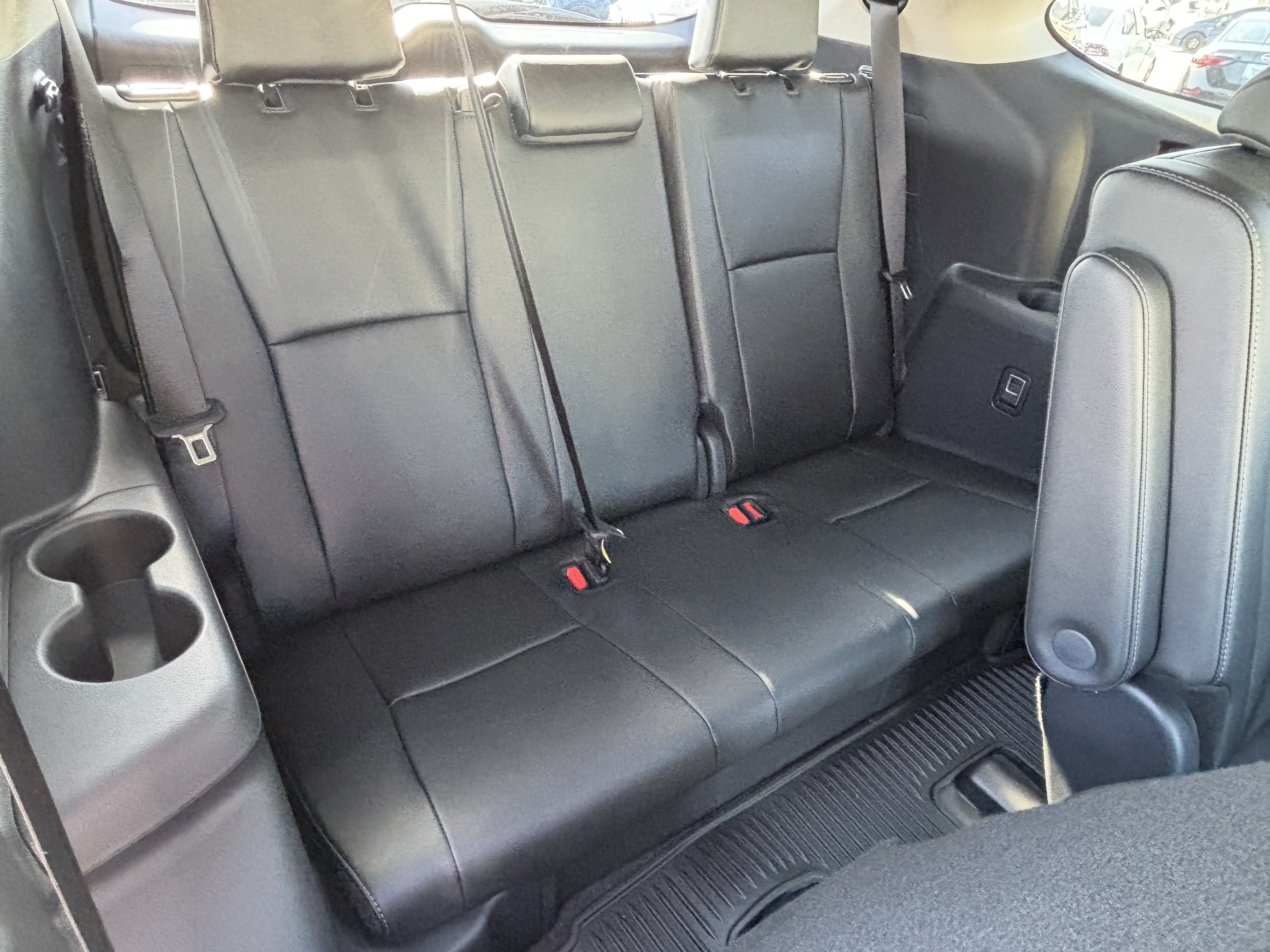 Used 2026 Toyota Highlander Platinum AWD/4WD image 12