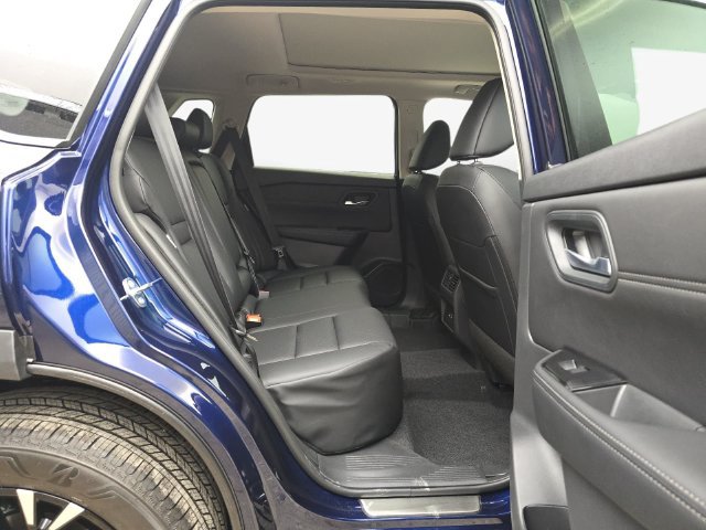 New 2026 Nissan Rogue Dark Armor FWD image 38