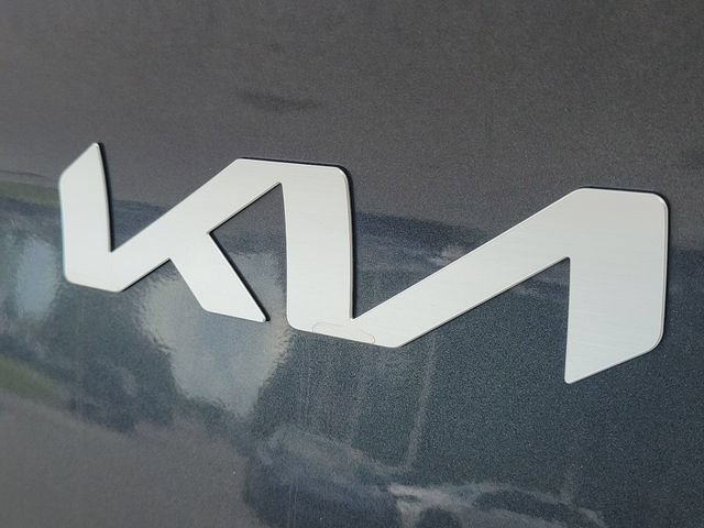 Certified 2024 Kia Sportage SX FWD image 8
