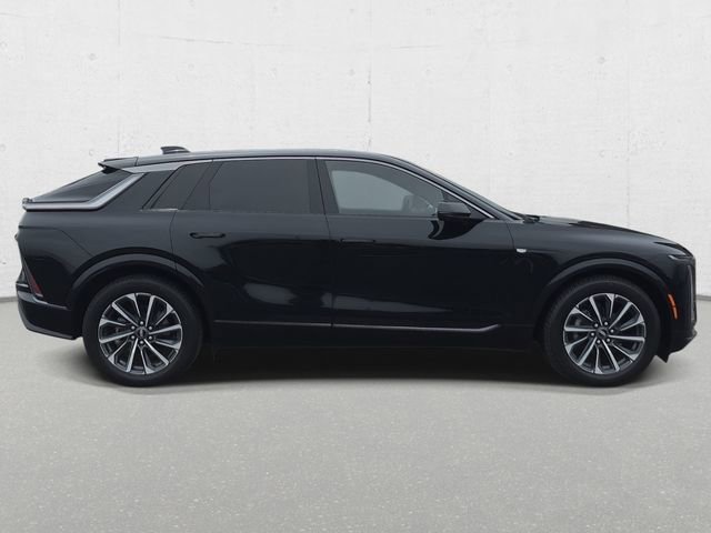 Certified 2024 Cadillac Lyriq Sport AWD/4WD image 4