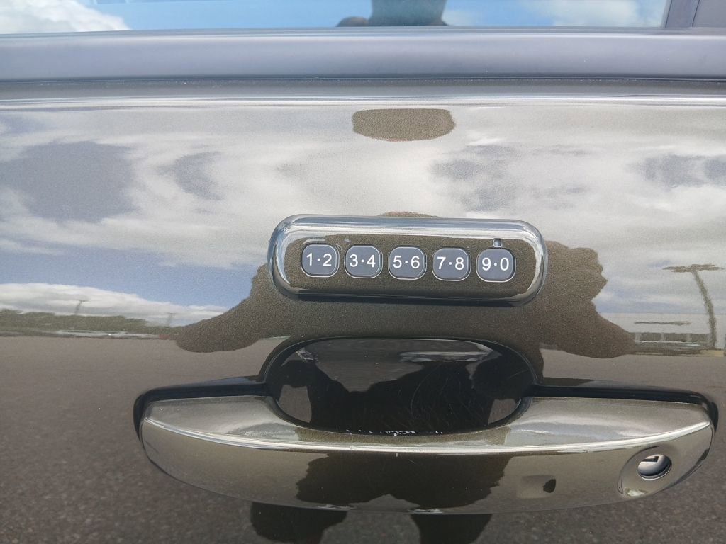 Used 2024 Ford Ranger Raptor AWD/4WD image 14