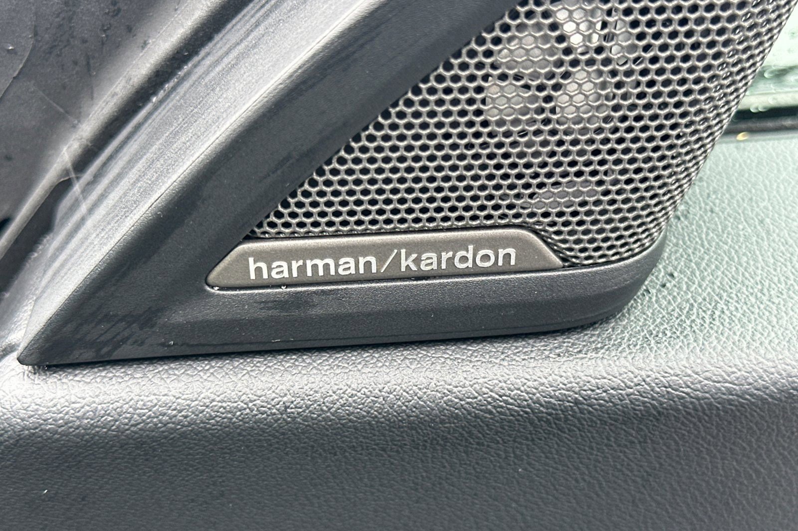 Used 2023 BMW 230i Coupe w/ Convenience Package RWD image 21