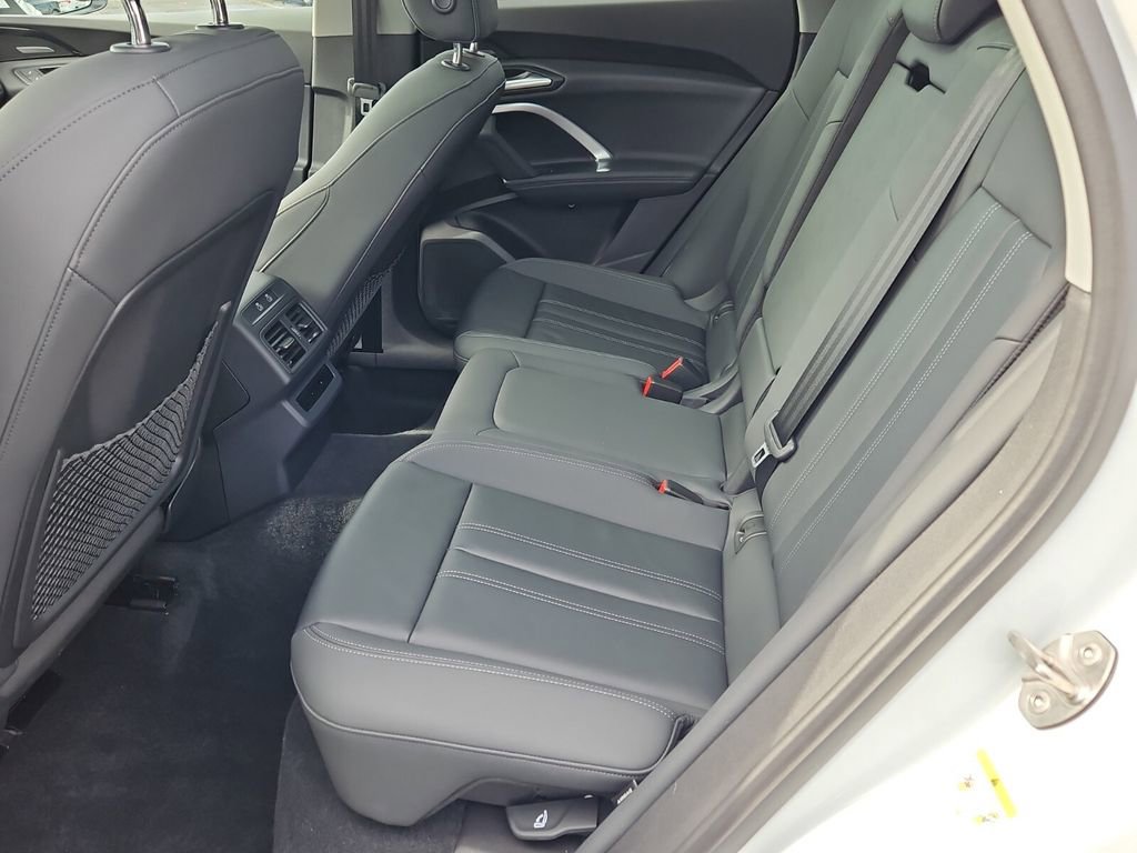 Certified 2025 Audi Q5 Premium Plus w/ Premium Plus image 13