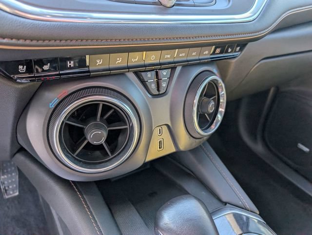 Used 2019 Chevrolet Blazer Premier w/ Sun and Wheels Package AWD/4WD image 21