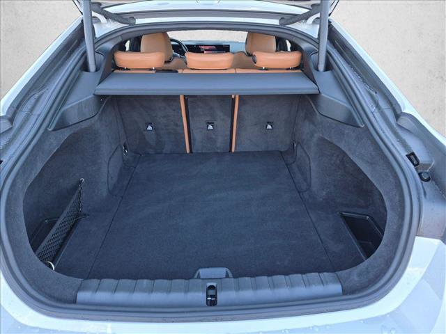 Certified 2023 BMW i4 eDrive40 w/ Premium Package RWD image 6