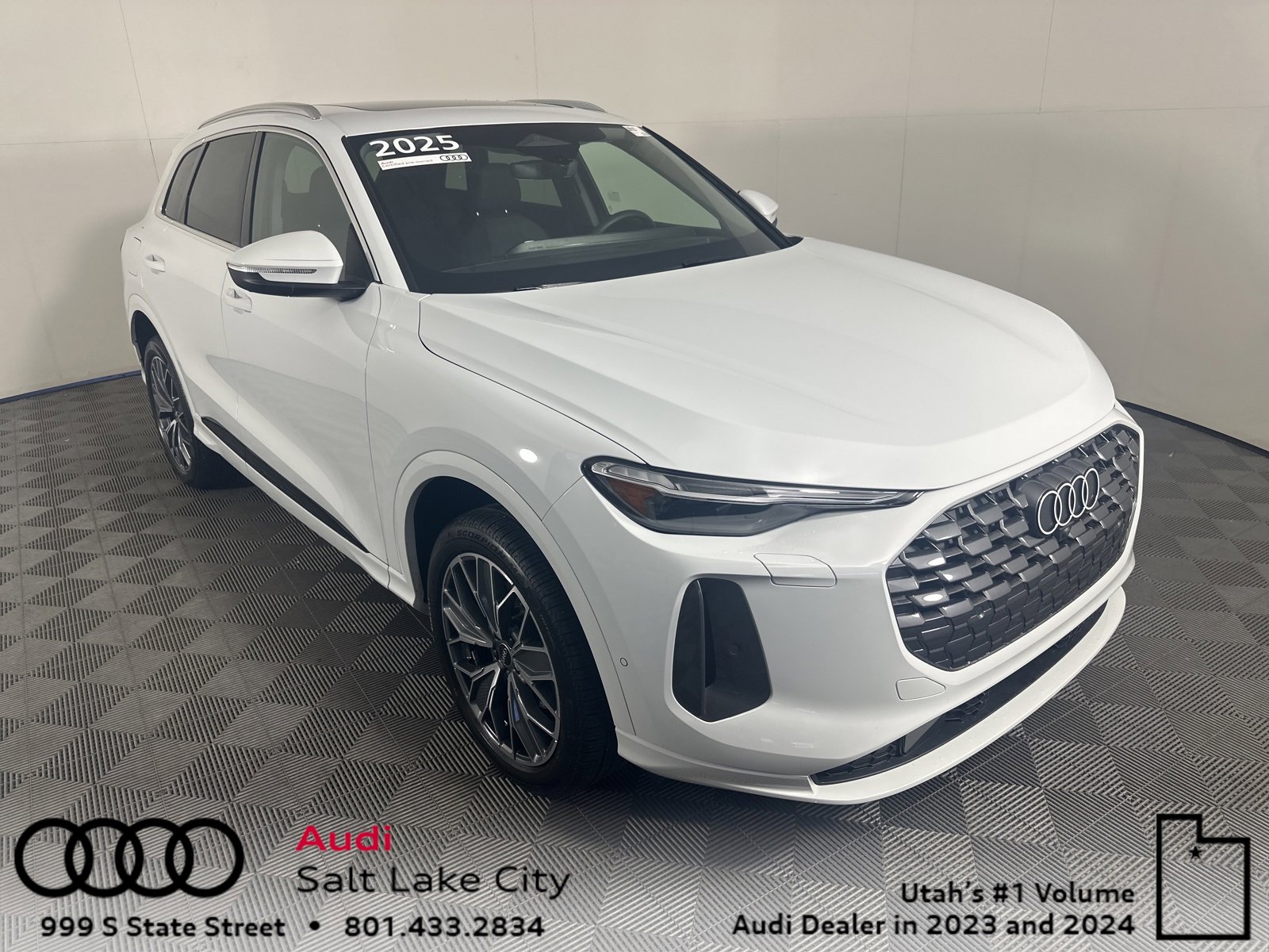 Certified 2025 Audi Q5 Premium Plus w/ Premium Plus