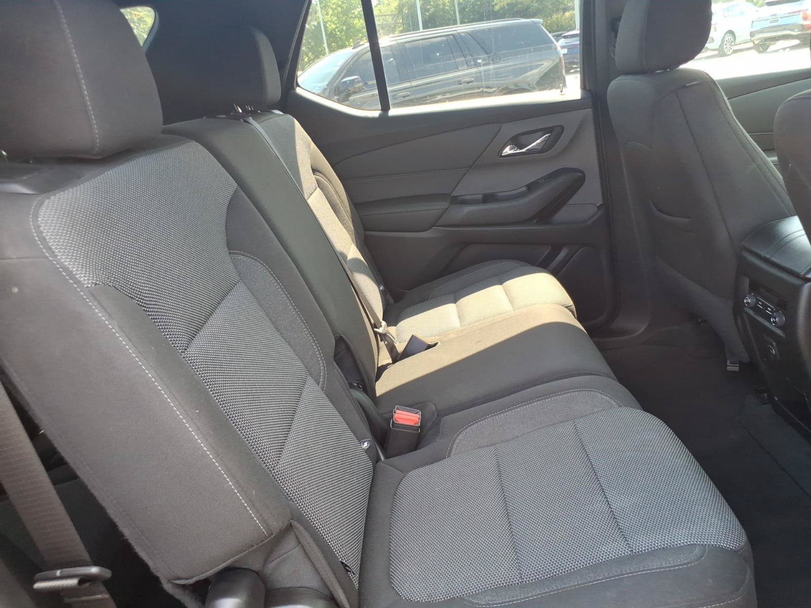 Used 2023 Chevrolet Traverse LT AWD/4WD image 25
