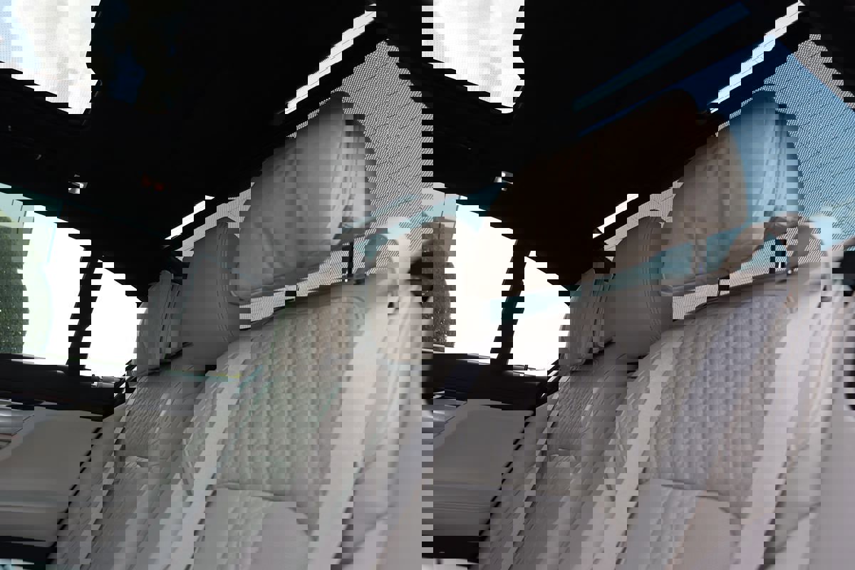 Used 2019 BMW 750i xDrive w/ Luxury Rear Seating Package image 47